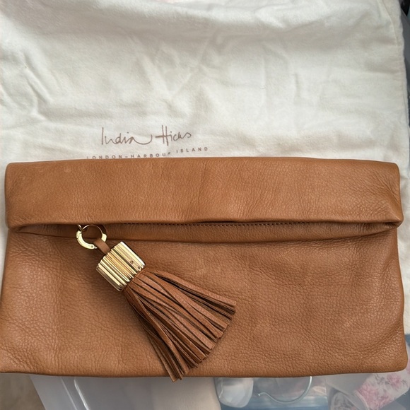 India Hicks Handbags - ✨India Hicks Carmen Clutch with Tassel Dust bag included Tan
